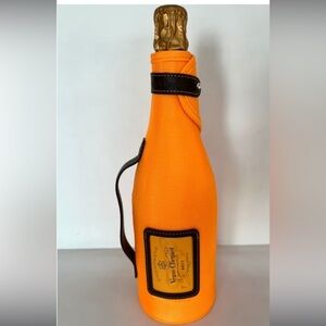 Veuve Clicquot Yellow Champagne insulated Bottle Bag